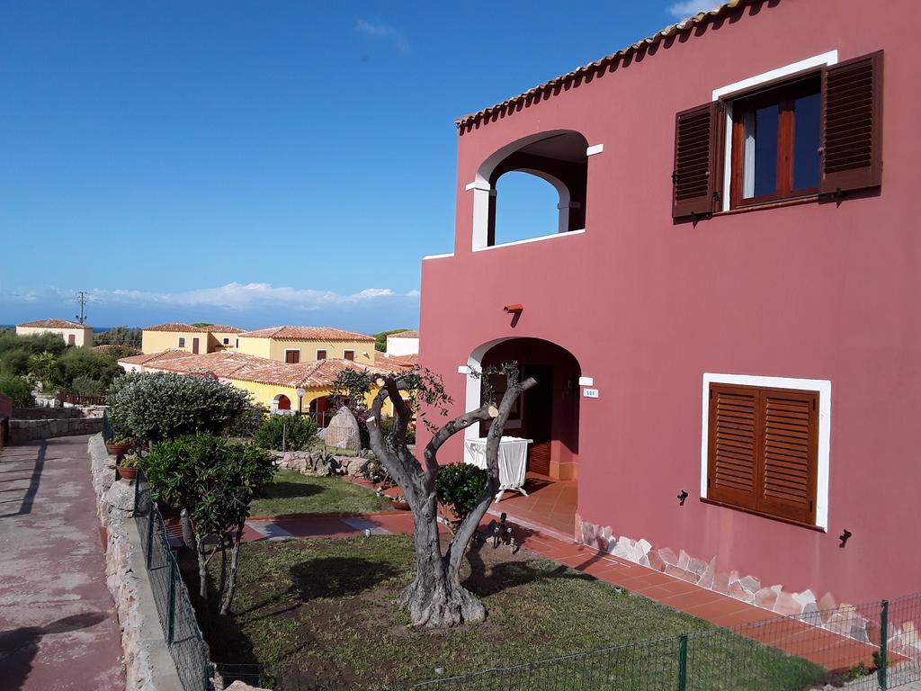 Sardinia Beach Apartments Aglientu Exterior foto